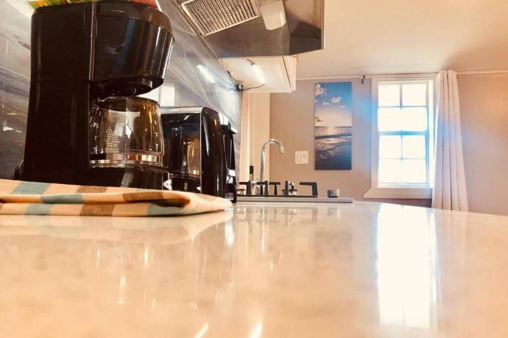 King & Queen Suite #8 ناسو المظهر الخارجي الصورة